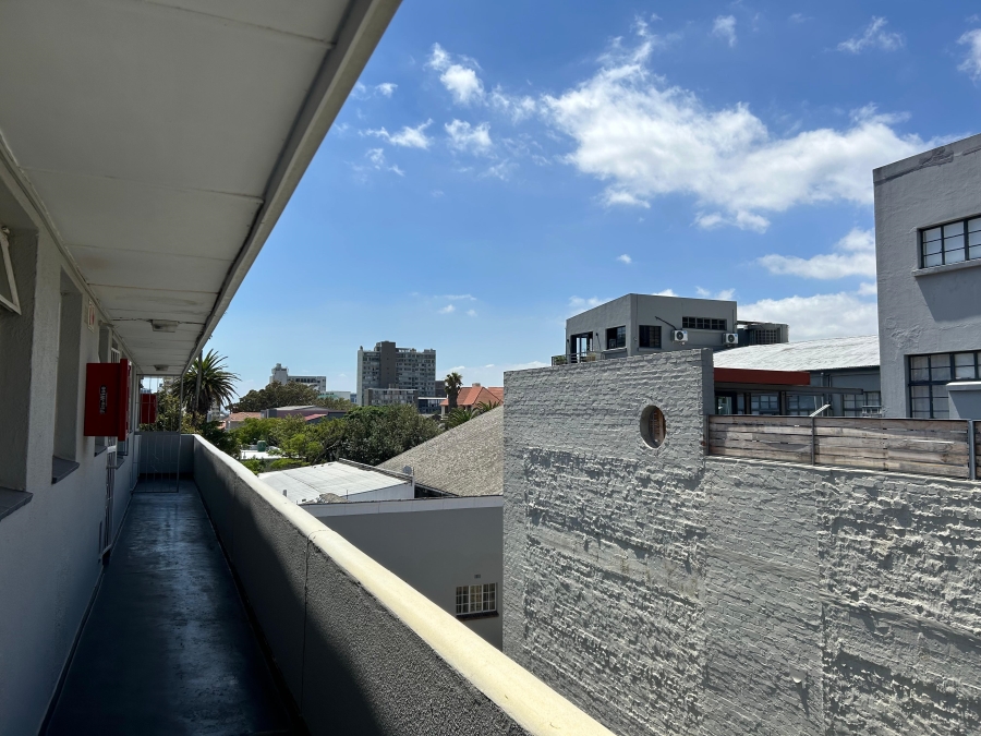 2 Bedroom Property for Sale in Cape Town City Centre Western Cape